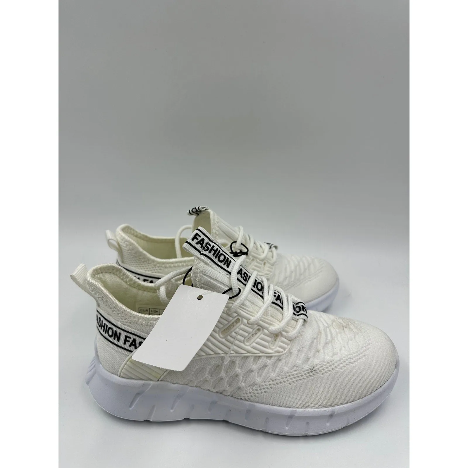Big Kids/Youth Size 4, White Knit Sneaker, Slip-on with laces and Foam Sole
