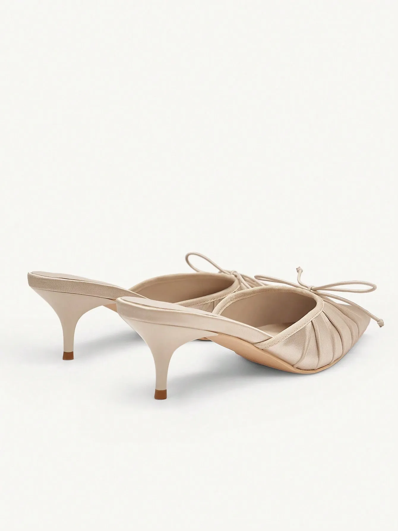 CUCCOO CHICEST Women's Low Heel Pointed Toe Shoes With Bowknot And Pleats